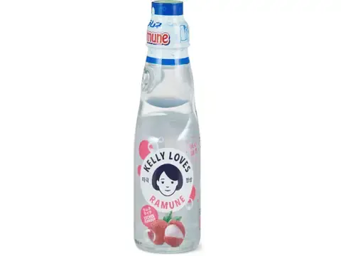kelly-loves-ramune-lychee